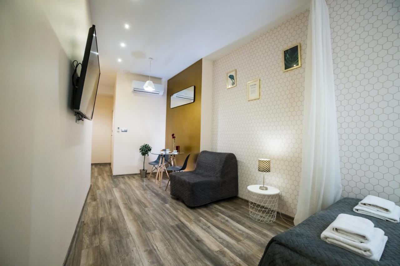 Leo Apartments Old Town Cracovia Esterno foto