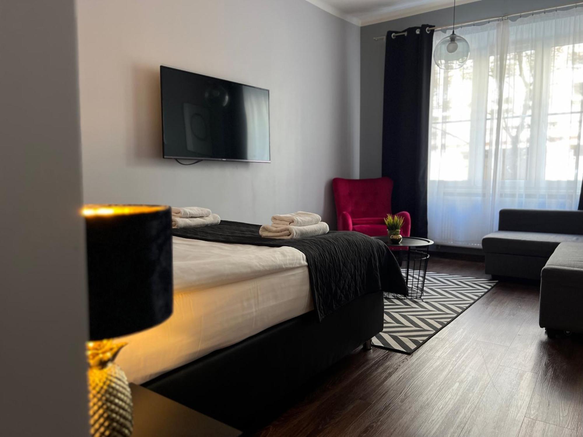Leo Apartments Old Town Cracovia Esterno foto